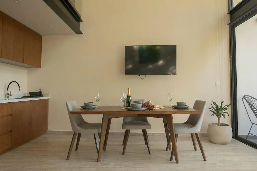 Mistiq Jungle Loft ~ Pool & Gym Apartment Tulum