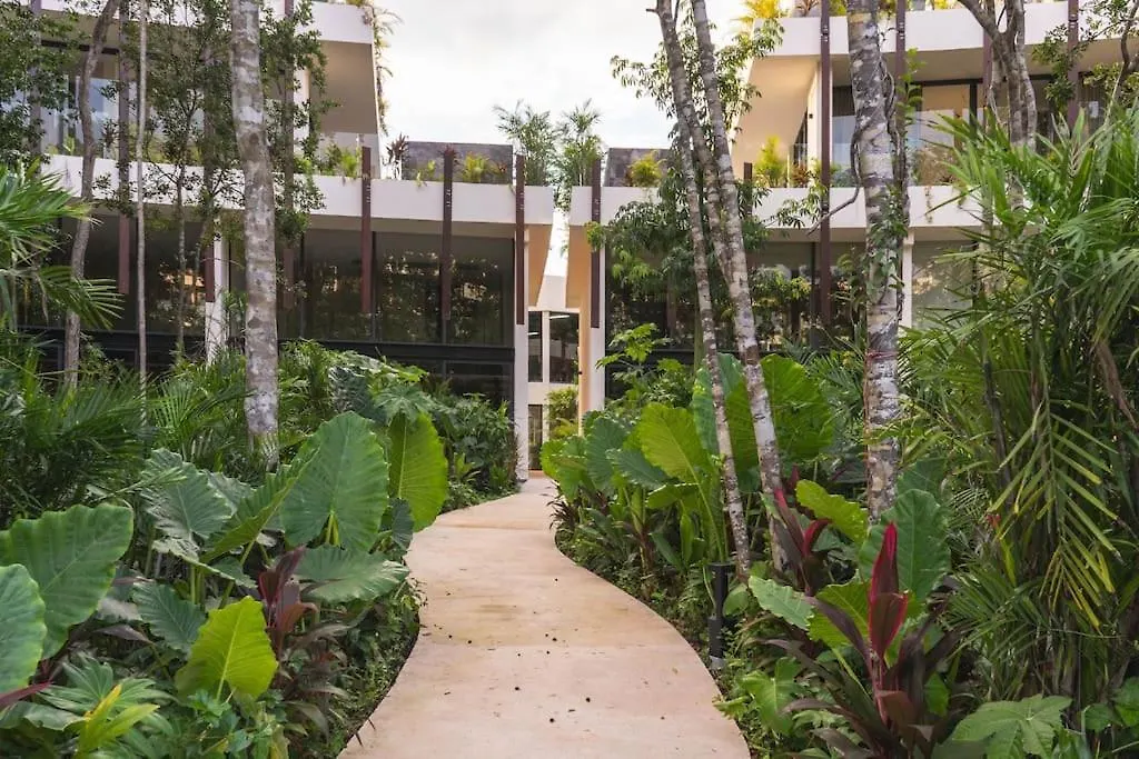 Mistiq Jungle Loft ~ Pool & Gym Apartment Tulum